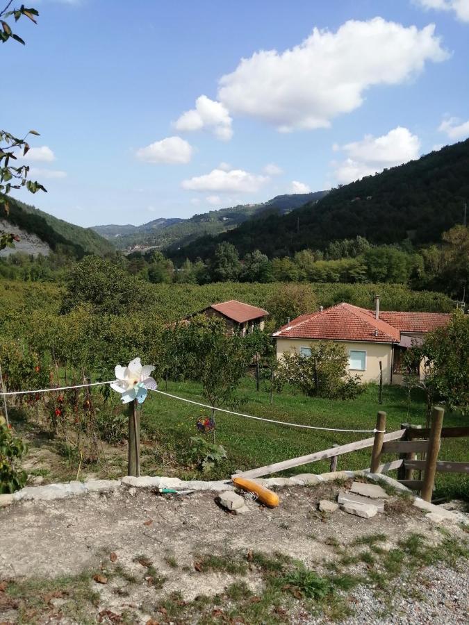 A Casa Di Anna Bed and Breakfast Cortemilia Εξωτερικό φωτογραφία