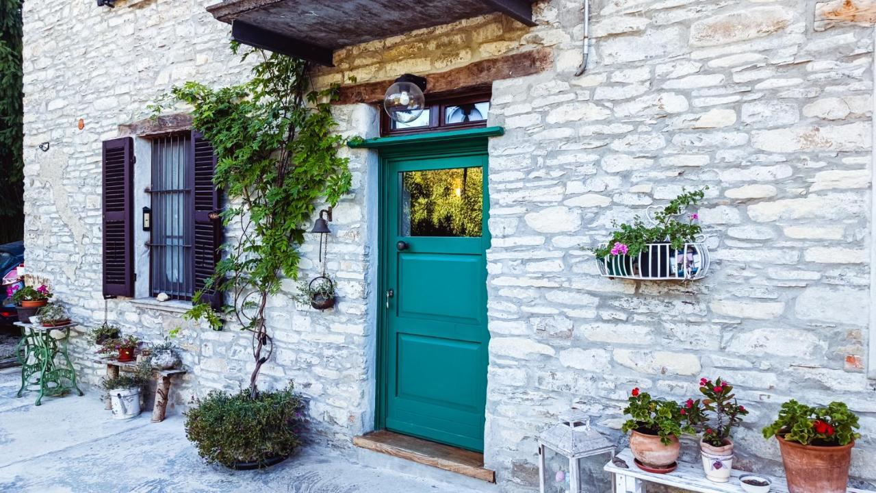 A Casa Di Anna Bed and Breakfast Cortemilia Εξωτερικό φωτογραφία
