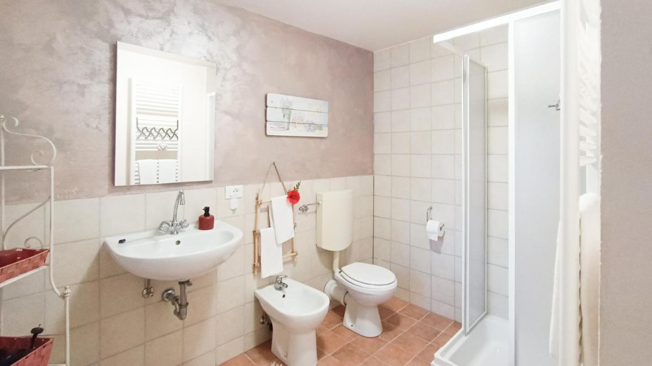 A Casa Di Anna Bed and Breakfast Cortemilia Εξωτερικό φωτογραφία